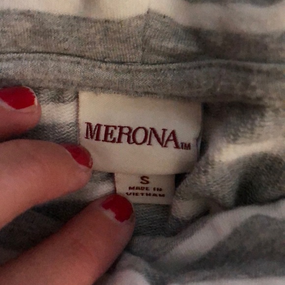 Stiped sweatshirt - Picture 2 of 3